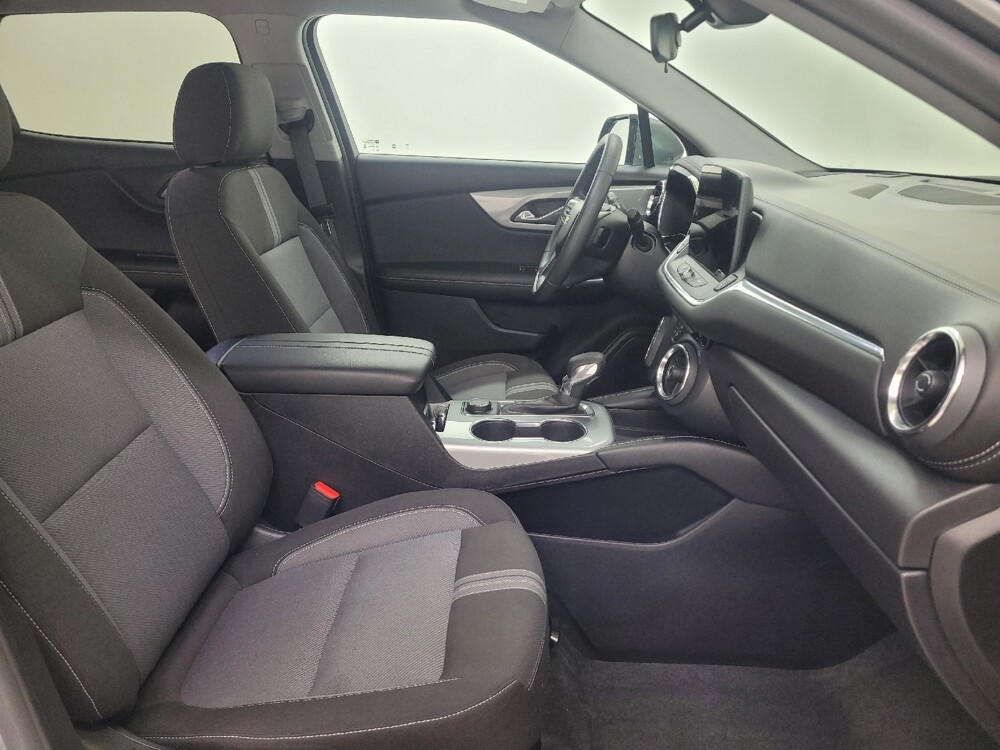 2024 Chevrolet Blazer in St. Louis, MO 63125 - 18122140 21