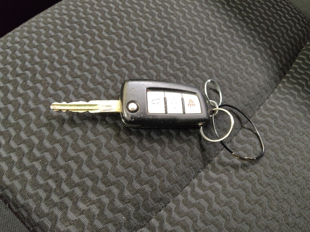 2018 Nissan Rogue Sport in St. Louis, MO 63125 - 18122141 32