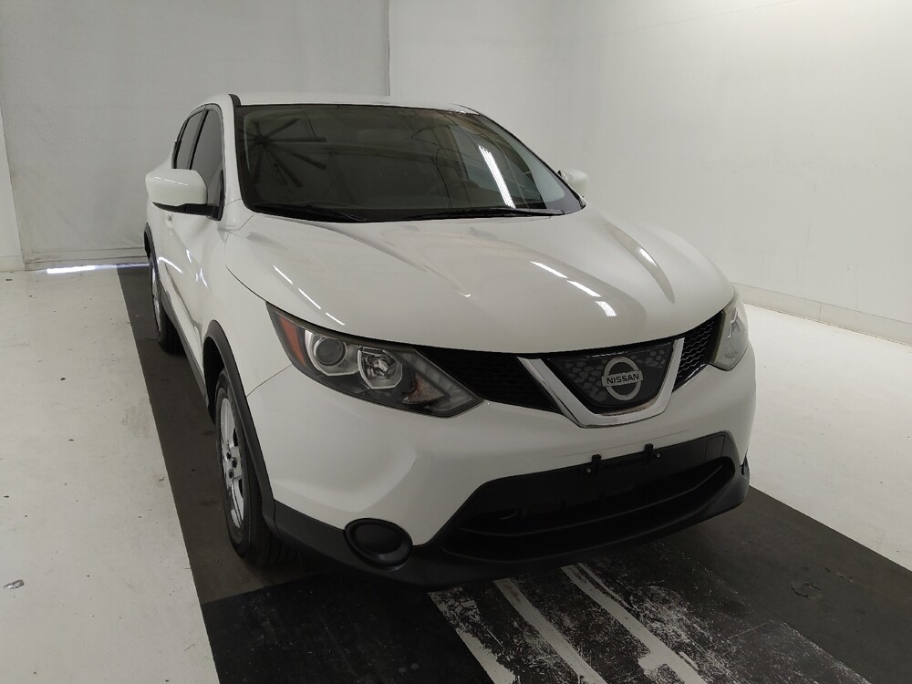 2018 Nissan Rogue Sport in St. Louis, MO 63125 - 18122141 14
