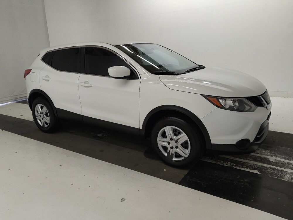 2018 Nissan Rogue Sport in St. Louis, MO 63125 - 18122141 11