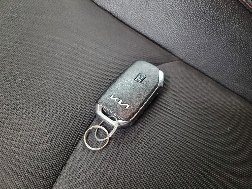 2023 Kia Forte in St. Louis, MO 63125 - 18122142 32