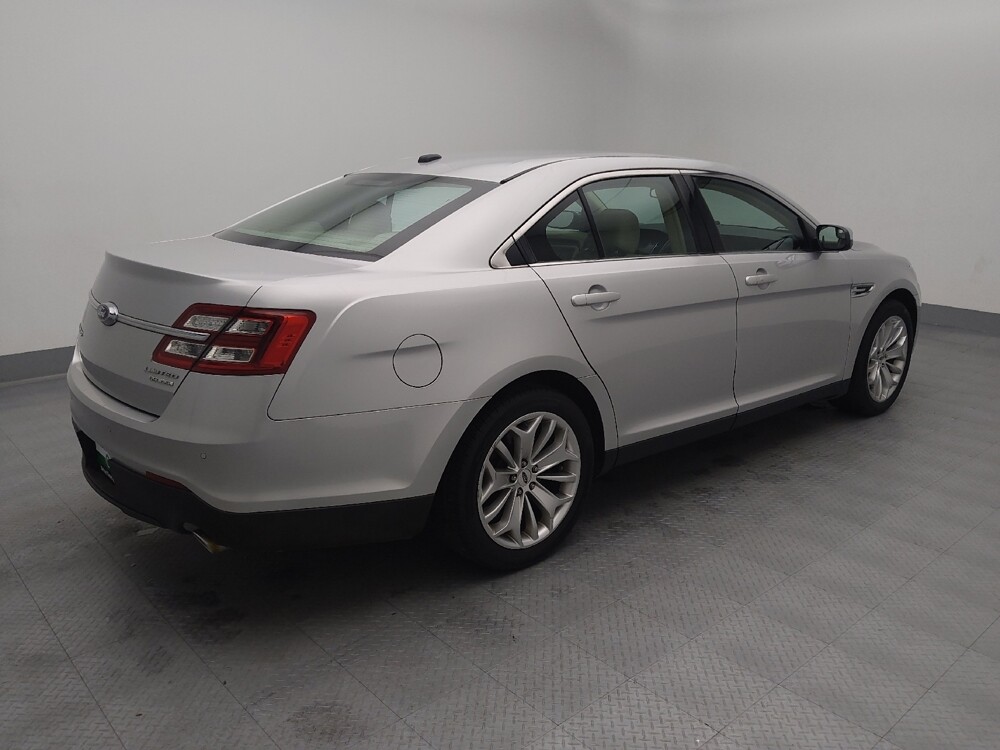 2016 Ford Taurus in Springfield, MO 65807 - 18122147 10