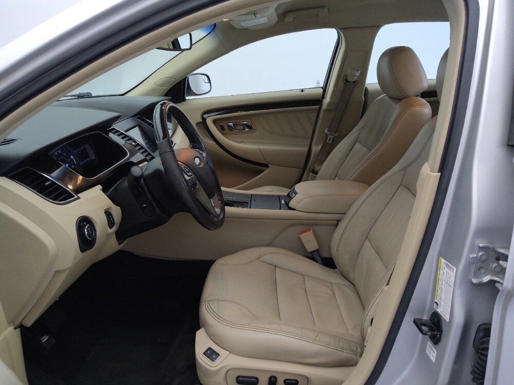 2016 Ford Taurus in Springfield, MO 65807 - 18122147 17