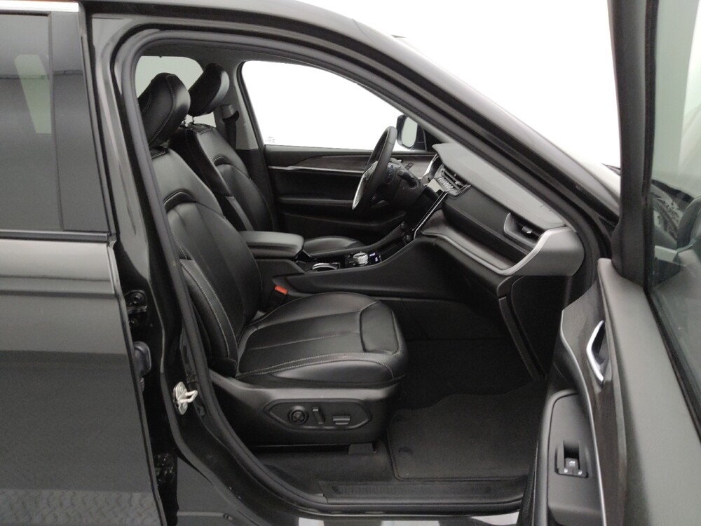 2023 Jeep Grand Cherokee L in Independence, MO 64055 - 18122148 21