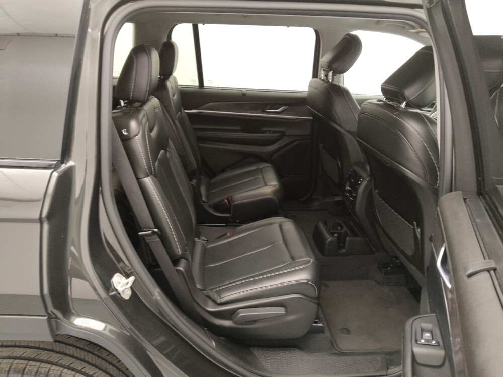 2023 Jeep Grand Cherokee L in Independence, MO 64055 - 18122148 19