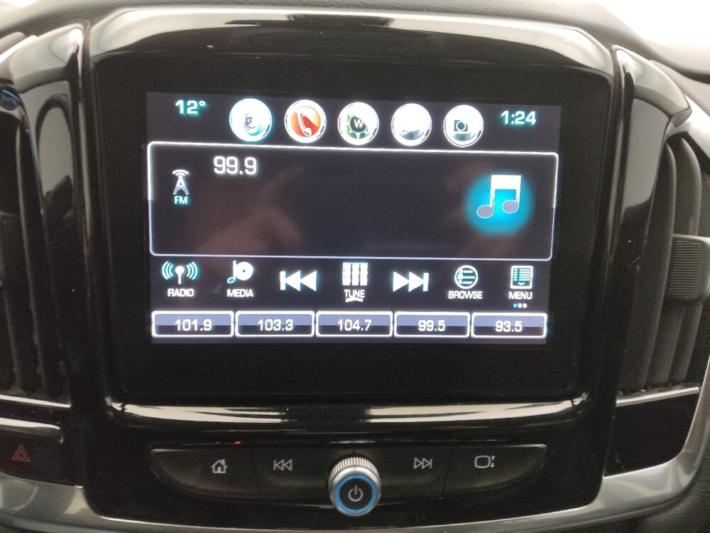 2019 Chevrolet Traverse in Wichita, KS 67207 - 18122150 25