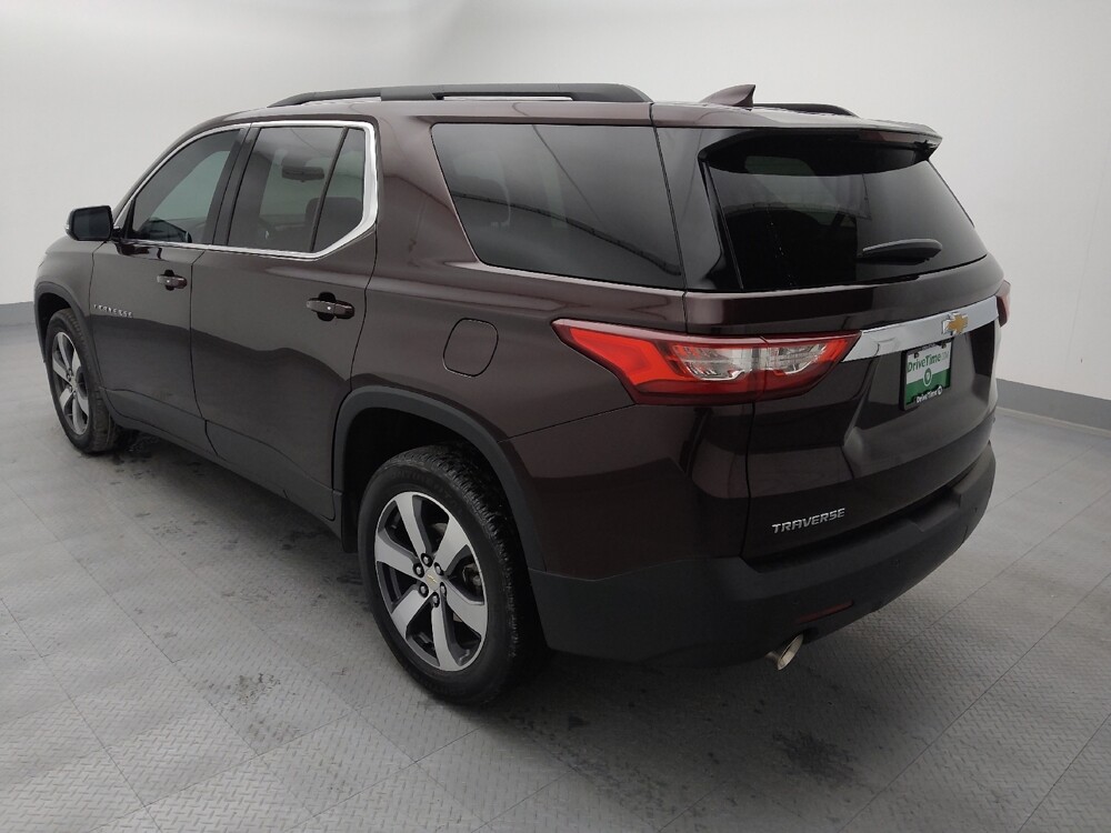 2019 Chevrolet Traverse in Wichita, KS 67207 - 18122150 5