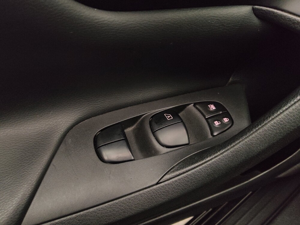 2016 Nissan Altima in Peoria, IL 61615 - 18122153 27