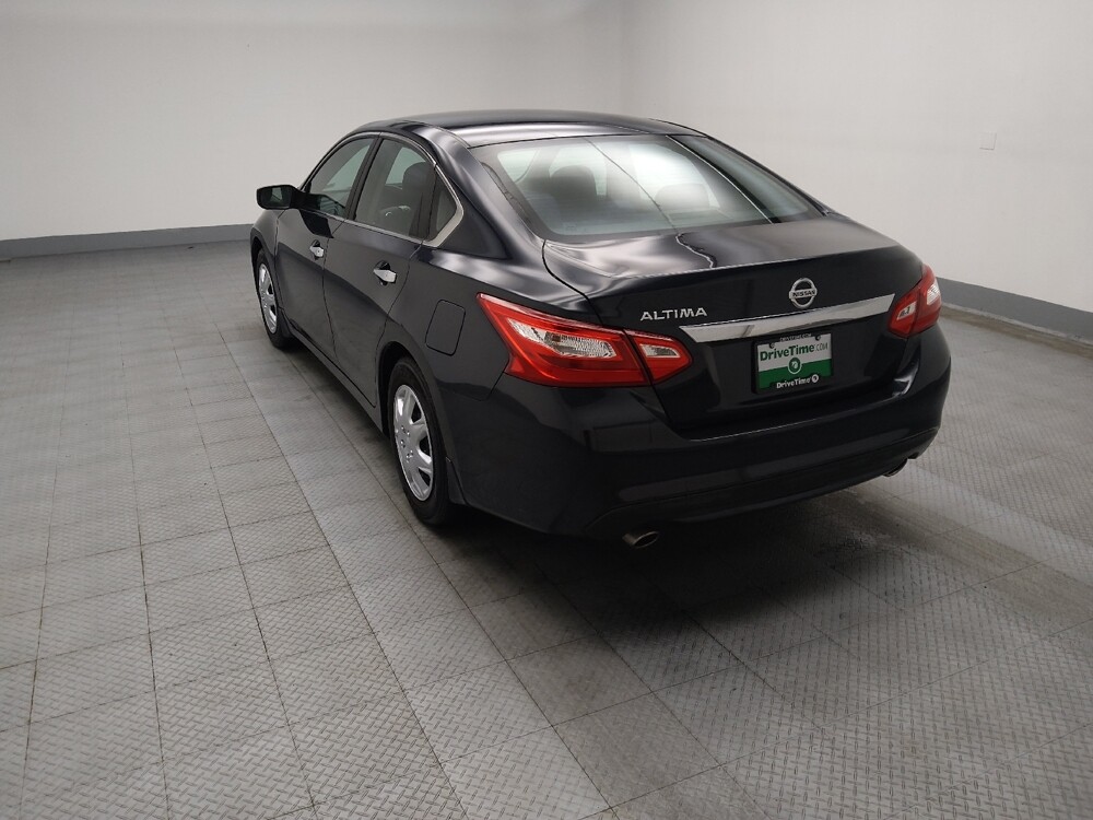 2016 Nissan Altima in Peoria, IL 61615 - 18122153 5