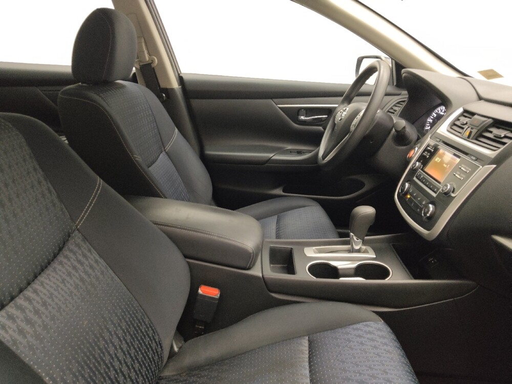2016 Nissan Altima in Peoria, IL 61615 - 18122153 21