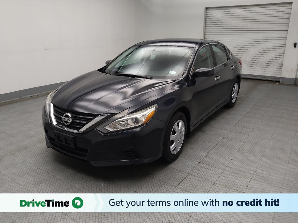 2016 Nissan Altima in Peoria, IL 61615 - 18122153