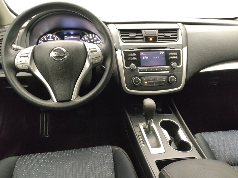 2016 Nissan Altima in Peoria, IL 61615 - 18122153 22