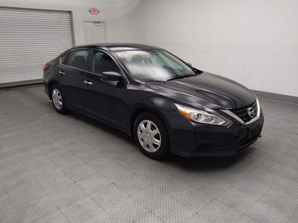 2016 Nissan Altima in Peoria, IL 61615 - 18122153 11