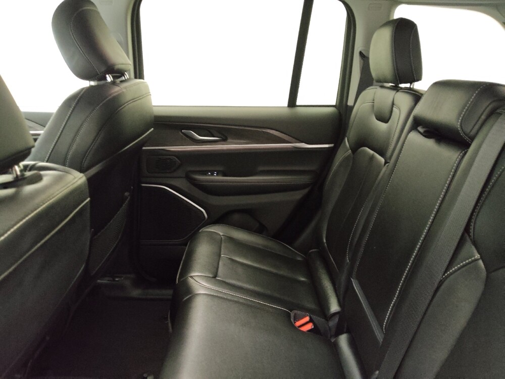 2023 Jeep Grand Cherokee in Midlothian, IL 60445 - 18122154 18