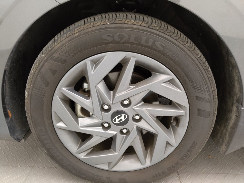 2024 Hyundai Elantra in Raleigh, NC 27604 - 18122160 31