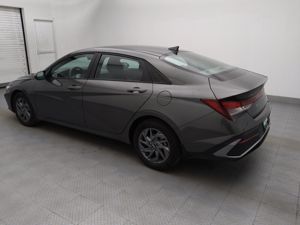 2024 Hyundai Elantra in Raleigh, NC 27604 - 18122160 3