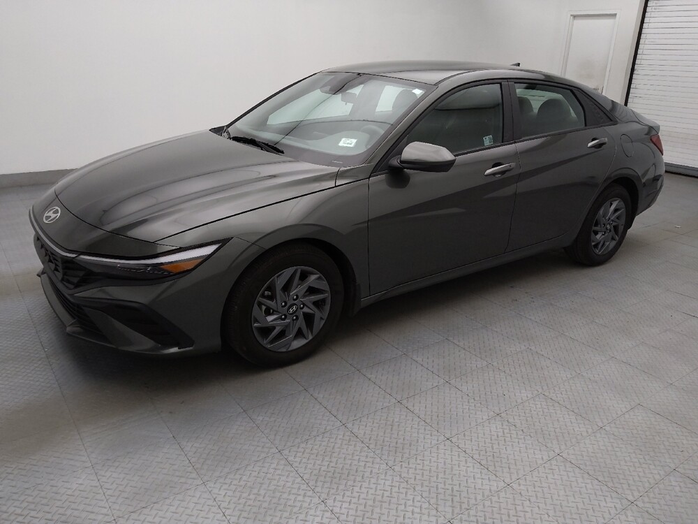 2024 Hyundai Elantra in Raleigh, NC 27604 - 18122160 2