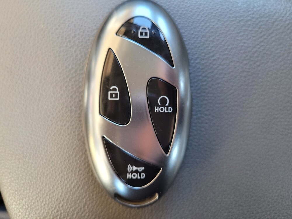 2024 Hyundai Elantra in Raleigh, NC 27604 - 18122160 32