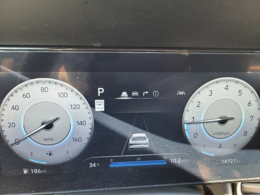 2024 Hyundai Elantra in Raleigh, NC 27604 - 18122160 23