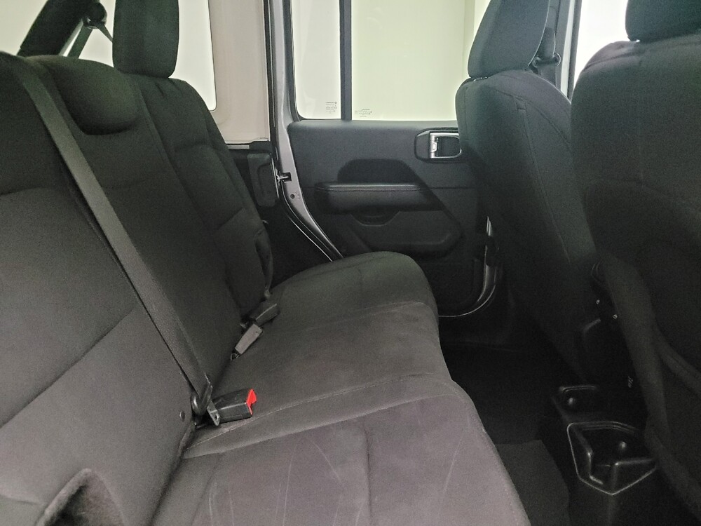 2018 Jeep Wrangler in Grand Rapids, MI 49508 - 18122161 19