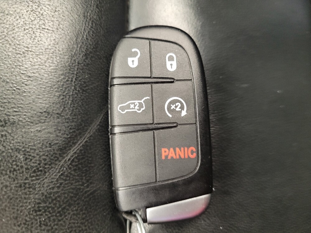 2016 Jeep Grand Cherokee in Cincinnati, OH 45255 - 18122162 32