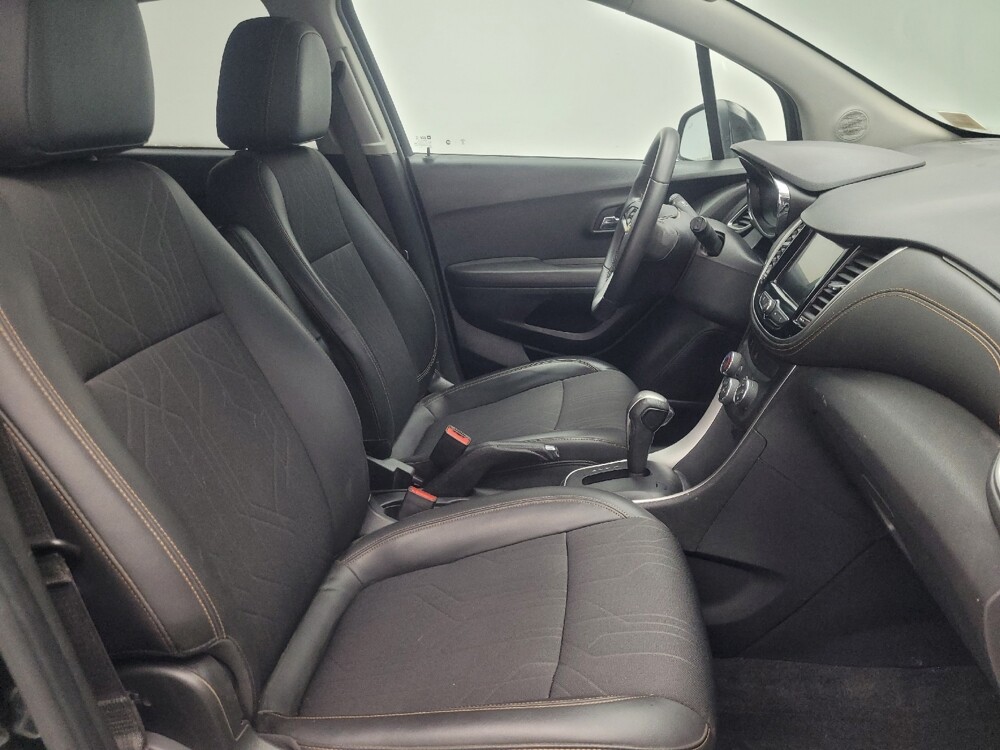 2020 Chevrolet Trax in Ft Wayne, IN 46805 - 18122163 21