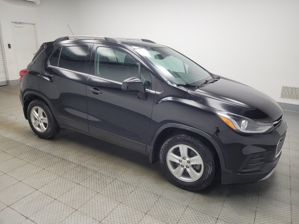 2020 Chevrolet Trax in Ft Wayne, IN 46805 - 18122163 11
