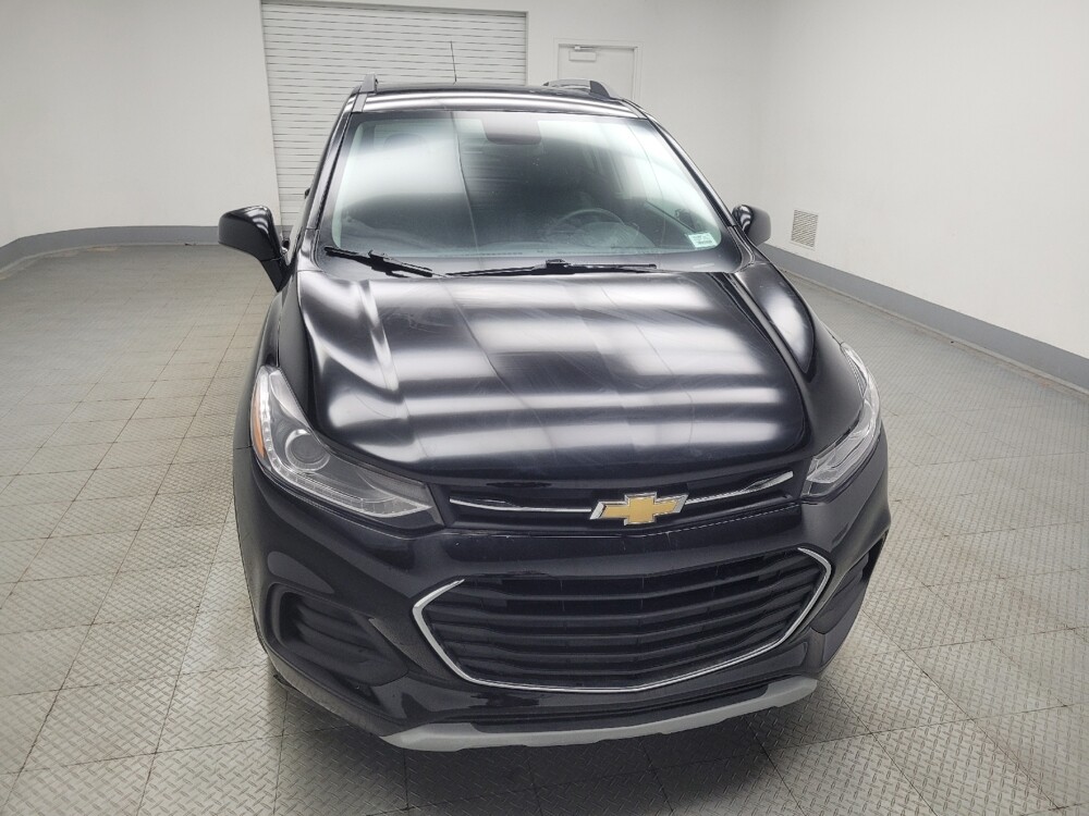 2020 Chevrolet Trax in Ft Wayne, IN 46805 - 18122163 14