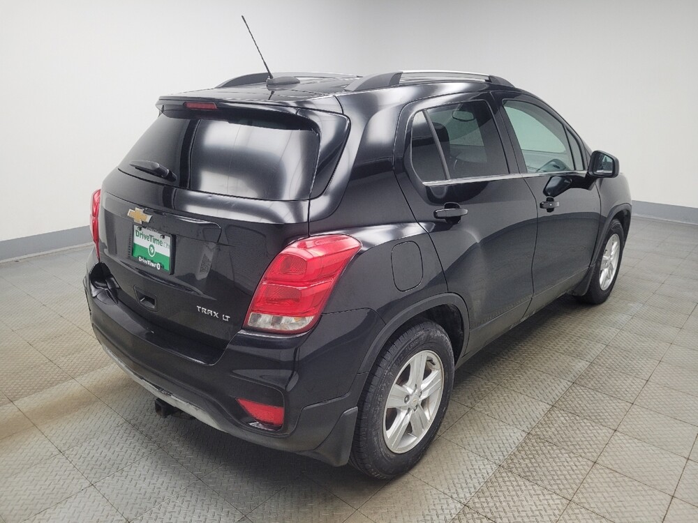 2020 Chevrolet Trax in Ft Wayne, IN 46805 - 18122163 9