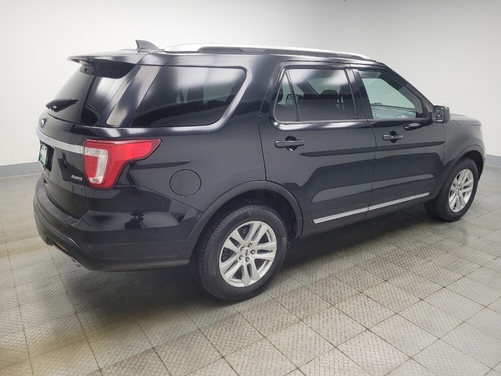 2018 Ford Explorer in Ft Wayne, IN 46805 - 18122164 10