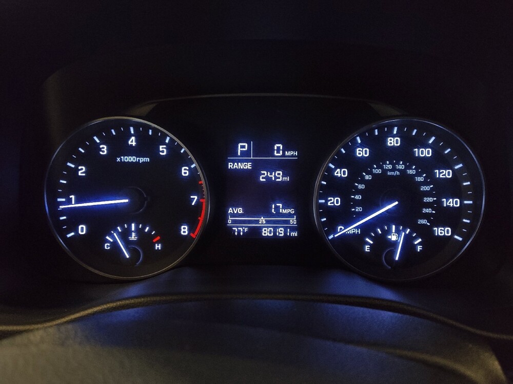 2018 Hyundai Elantra in Savannah, GA 31419 - 18122167 23