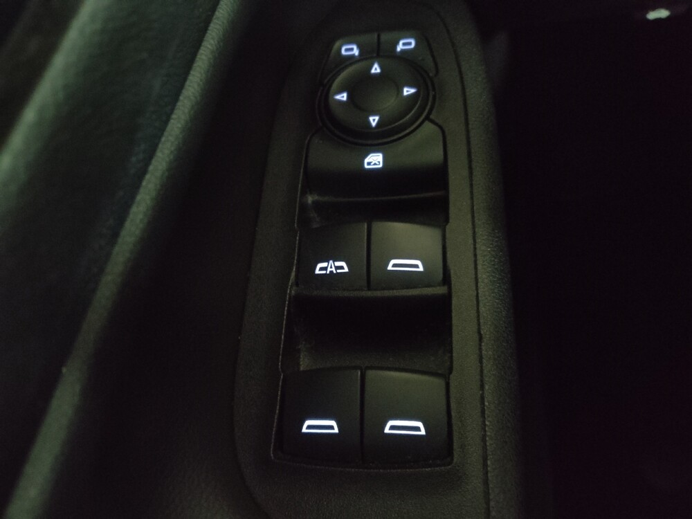 2018 Chevrolet Equinox in Stone Mountain, GA 30083 - 18122178 27