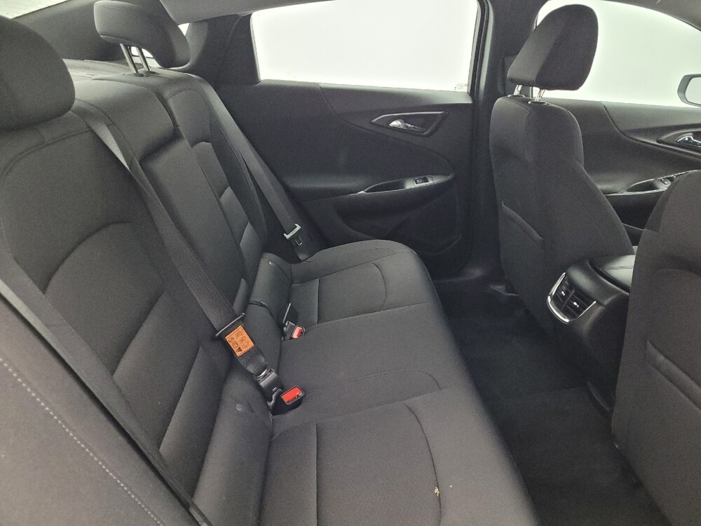 2022 Chevrolet Malibu in Greensboro, NC 27407 - 18122182 19