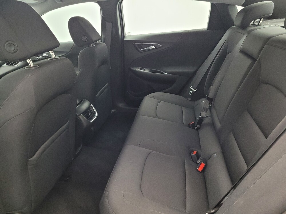 2022 Chevrolet Malibu in Greensboro, NC 27407 - 18122182 18