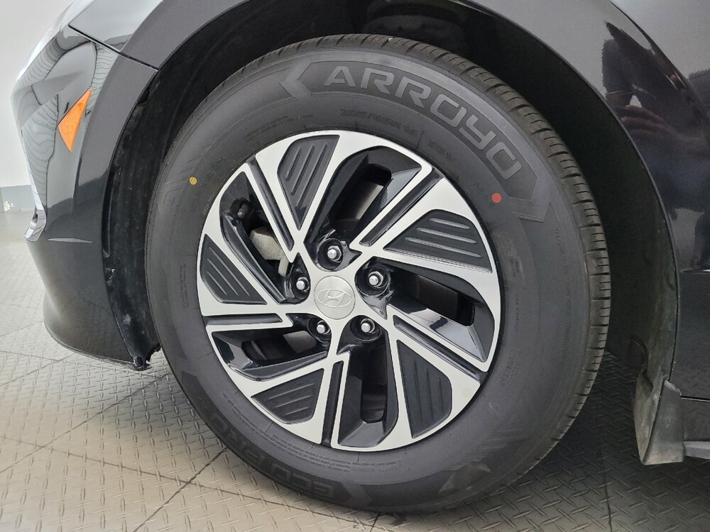 2023 Hyundai Sonata in Glendale, AZ 85301 - 18122195 31