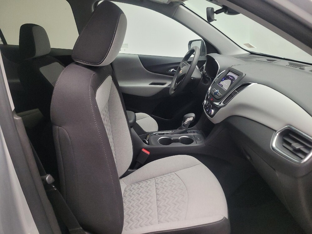 2022 Chevrolet Equinox in Riverside, CA 92504 - 18122199 21