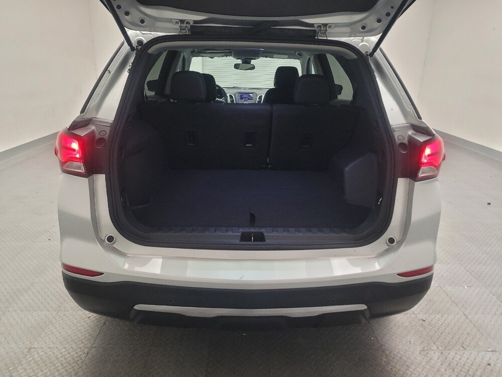 2022 Chevrolet Equinox in Riverside, CA 92504 - 18122199 29