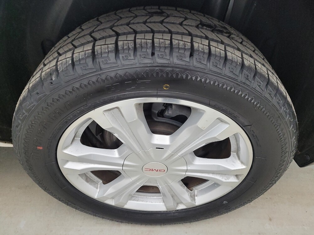 2017 GMC Terrain in Maple Heights, OH 44137 - 18122202 31