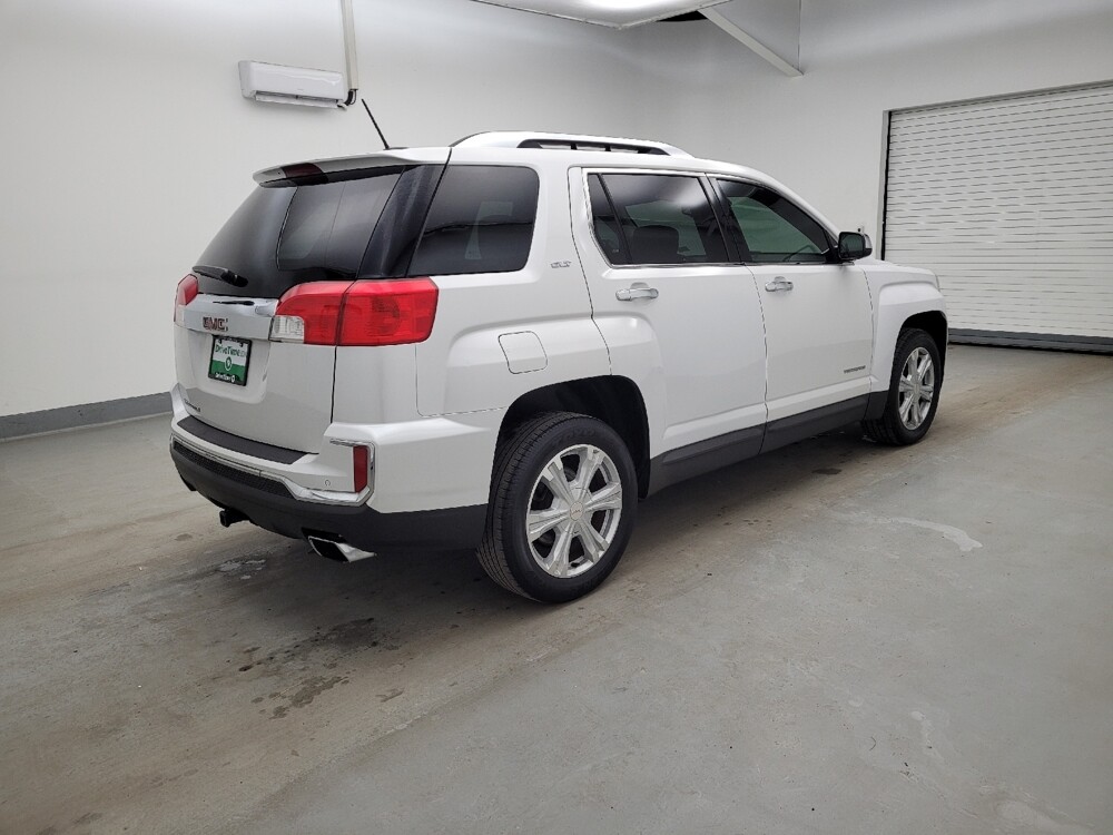2017 GMC Terrain in Maple Heights, OH 44137 - 18122202 10