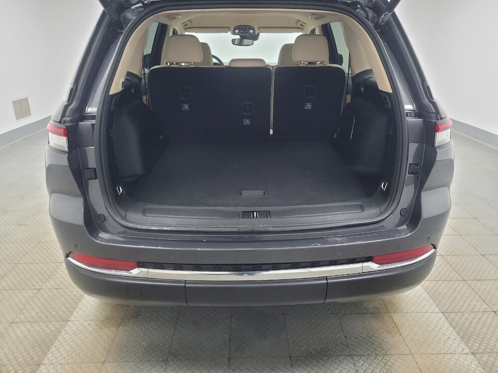 2022 Jeep Grand Cherokee in Ft Wayne, IN 46805 - 18122204 29