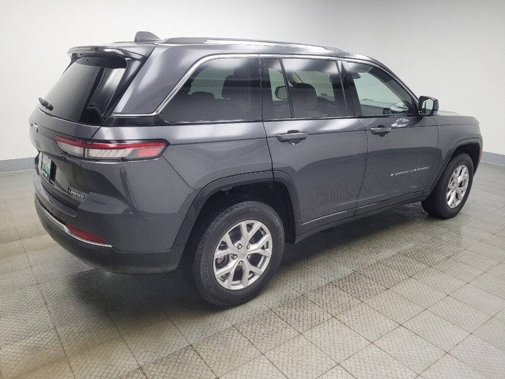 2022 Jeep Grand Cherokee in Ft Wayne, IN 46805 - 18122204 10