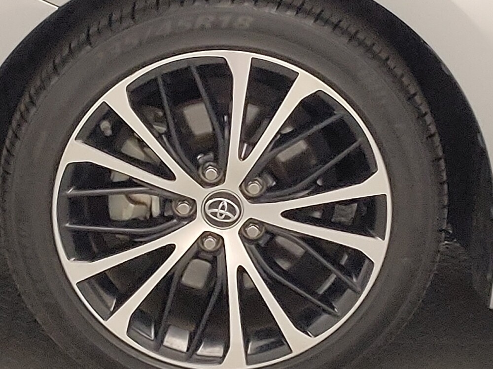 2019 Toyota Camry in Lewisville, TX 75067 - 18122205 31
