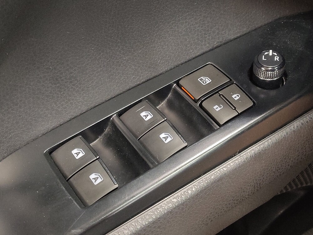 2019 Toyota Camry in Lewisville, TX 75067 - 18122205 27