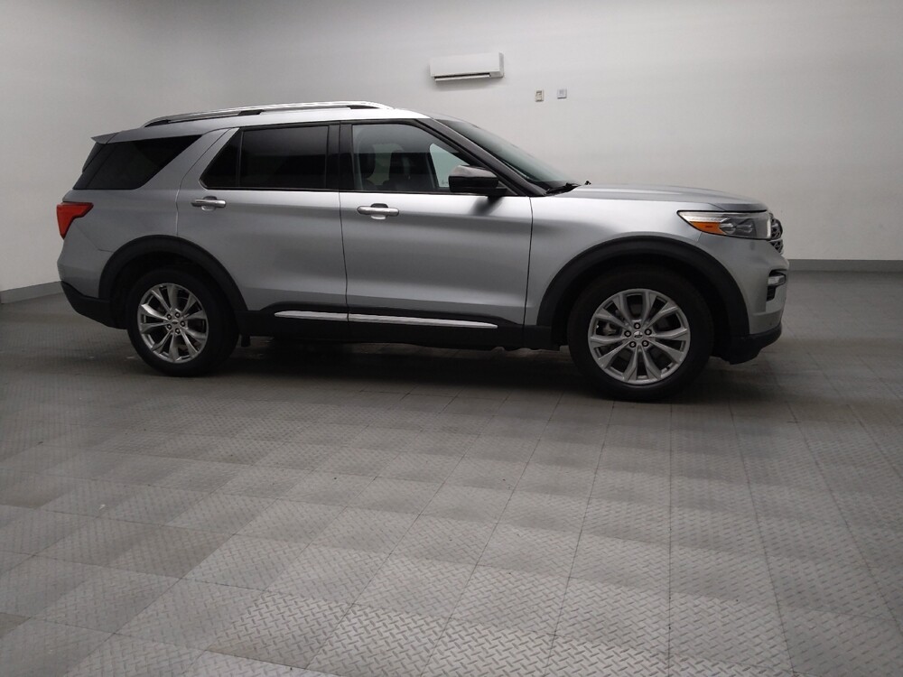 2024 Ford Explorer in Arlington, TX 76011 - 18122209 11