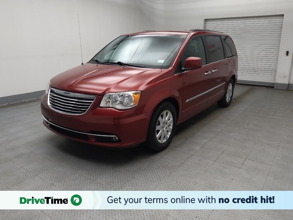 2016 Chrysler Town & Country in Lombard, IL 60148 - 18122211