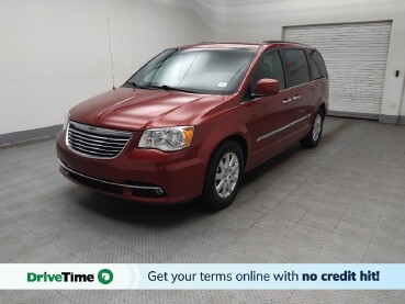 2016 Chrysler Town & Country in Lombard, IL 60148