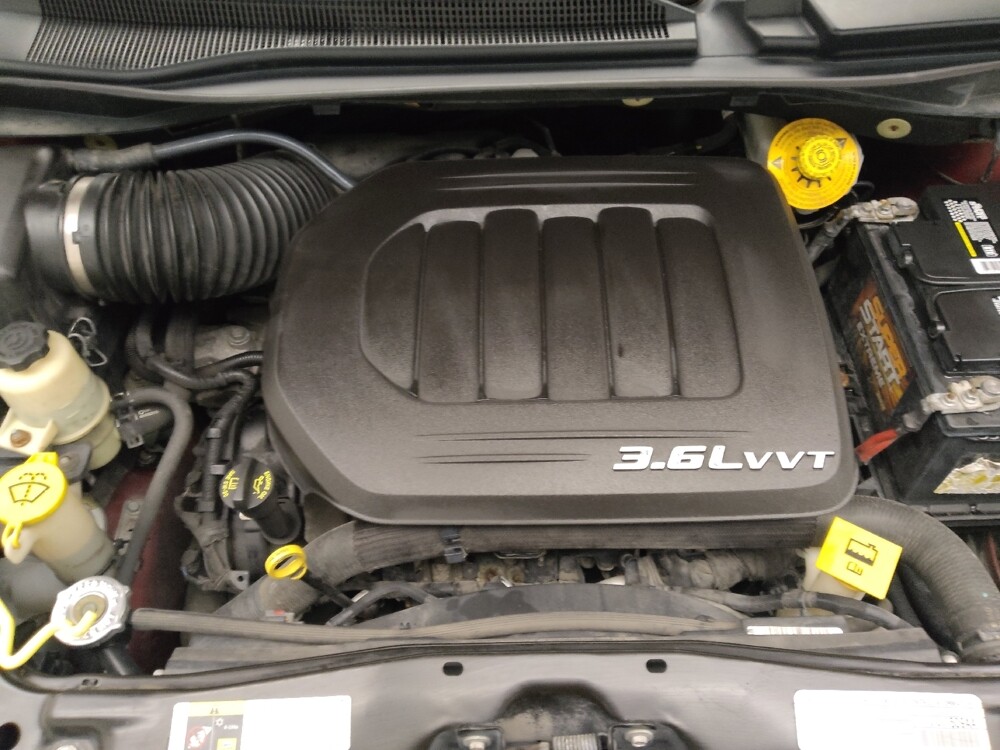 2016 Chrysler Town & Country in Lombard, IL 60148 - 18122211 30