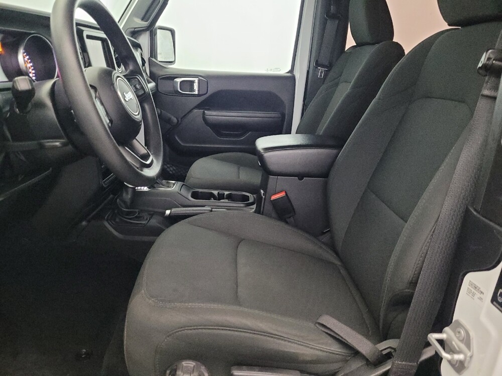 2022 Jeep Wrangler in New Castle, DE 19720 - 18122216 17