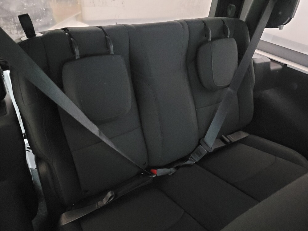 2022 Jeep Wrangler in New Castle, DE 19720 - 18122216 19