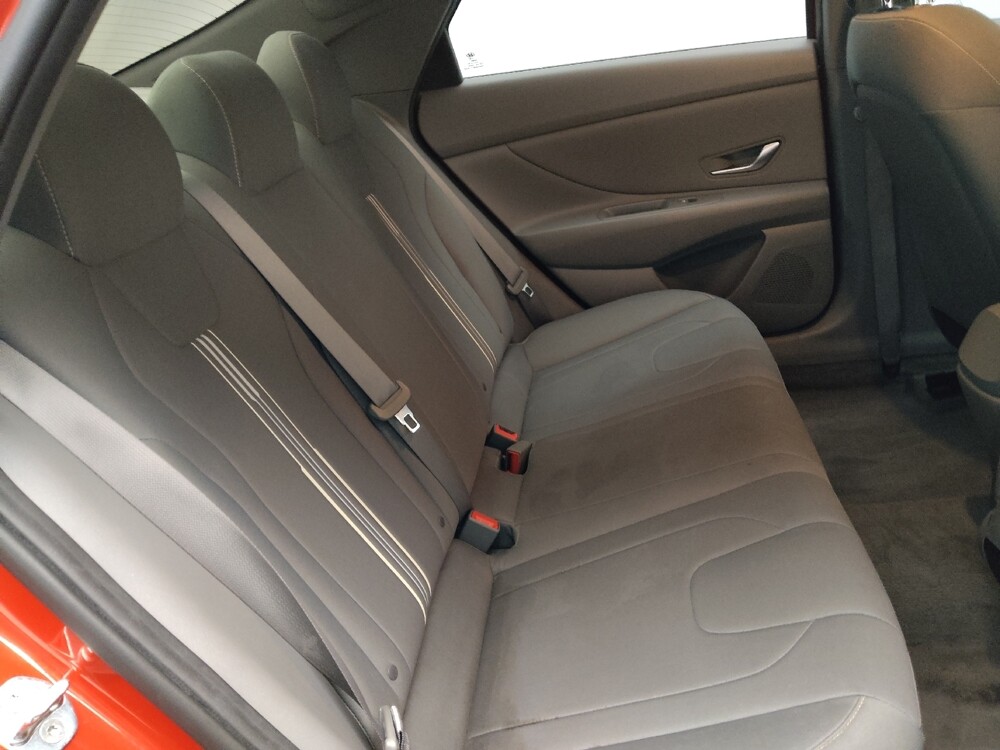 2022 Hyundai Elantra in Chattanooga, TN 37421 - 18122218 19